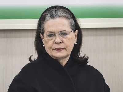 Congress President Sonia Gandhi admitted to Delhi's Ganga Ram Hospital