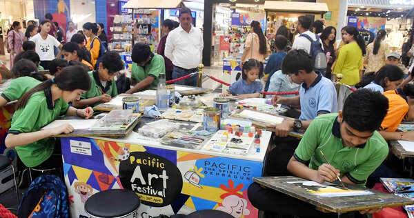 TOI painting event draws 1,000 students in Dehradun