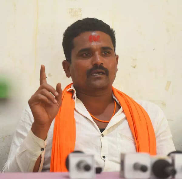 Manoj Jarange’s former aide denies any role in alleged plot to kill quota activist, offers to undergo narco test