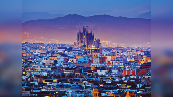 Spain: 83.7 million visitors