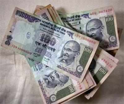 State Bank of India working to make Rs 100 notes available at branches, ATMs
