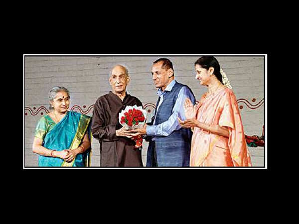 98 not out: Dance guru defies age, won't drop the ghungroos on stage