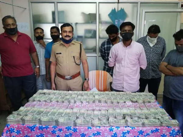 Kerala: Kayamkulam excise team seizes illegally kept money worth Rs1.88 crore from car on NH-66