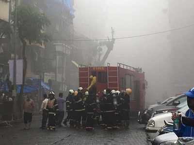 Fire breaks out in building at Abdul Rehman street near Crawford market