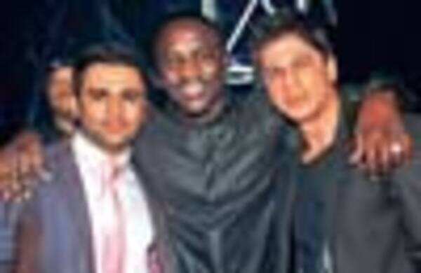 Akon rocks with SRK