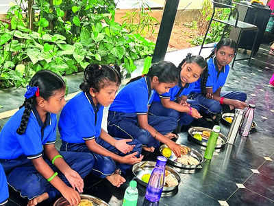 Morning rituals: Breakfast vibes in schools