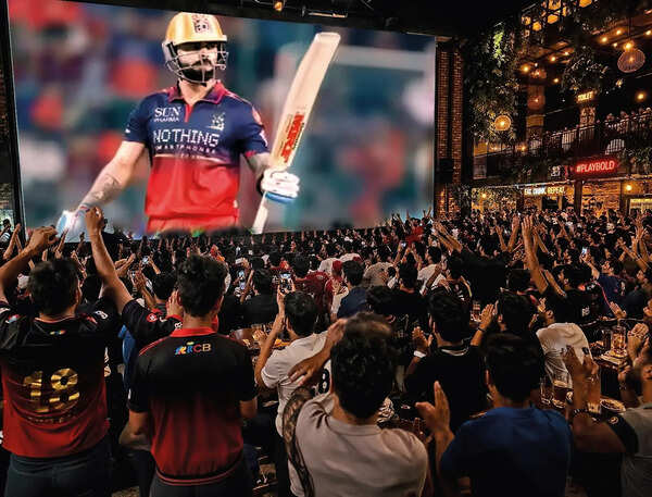 Match screenings drive weekend crowds at venues in Bengaluru