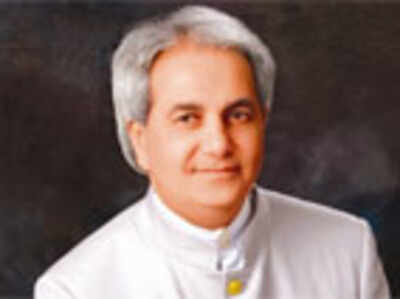 Controversial evangelist Benny Hinn to come to city in Jan