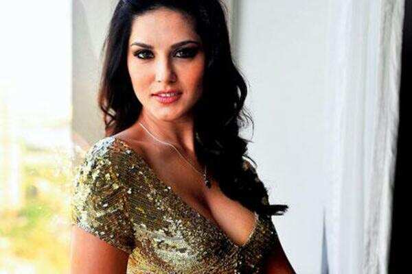 Sunny Leone does '50 Shades of Grey'