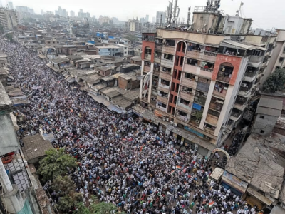 Mumbai remains peaceful despite anti and pro-CAA morchas on Sunday