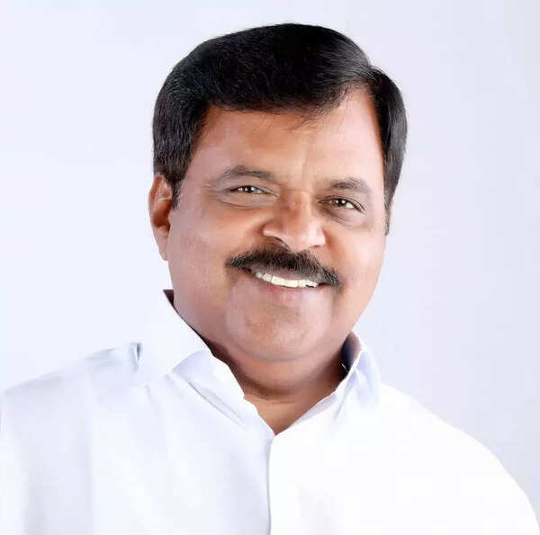 Kerala assembly elections: Already in campaign mode, Cong leader denied ticket in Ettumanoor