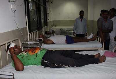5 villagers killed, 29 injured in Pak firing