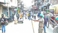 Thermal screening of devotees being done at Varanasi Temple on 4th Monday of Sawan 