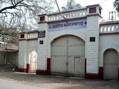 Patient attacks, chokes one staffer at Yerwada Regional Mental hospital Patient attacks, chokes one staffer at Yerwada Regional Mental hospital
