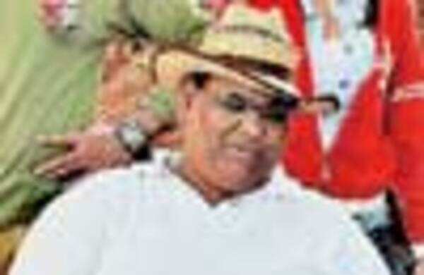 Satish Kaushik explores teen sex!