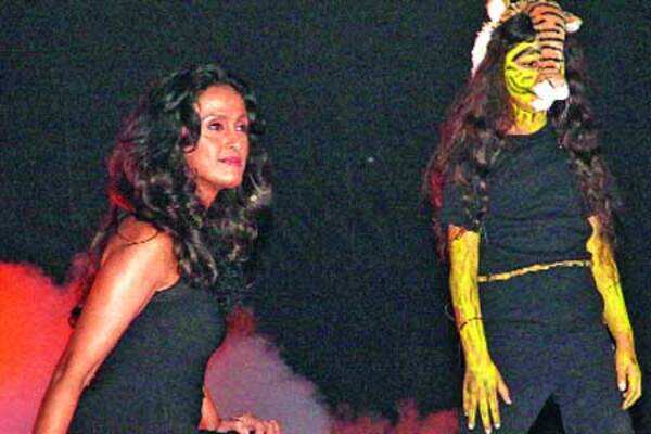 Delhi celebs at Shivani Wazir Pasrich's play