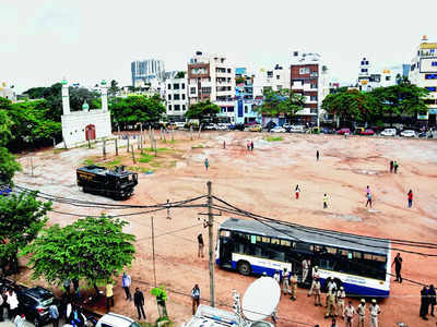 Chamarajpet comes to halt due to bandh