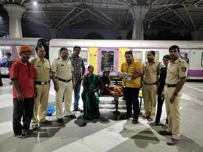 Woman delivers baby girl at Panvel station