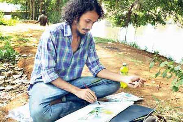 Students pay tribute to artist Mandhare with an art competition held at Prayag Chikhali village in Kolhapur