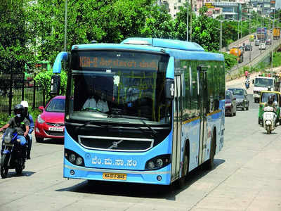 Bus passengers give thumbs down to BMTC’s UPI payment facility