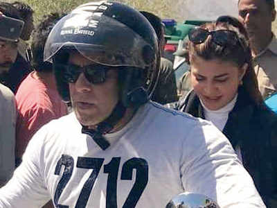 Salman Khan and Jacqueline Fernandez bike to Leh