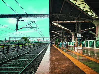 South Western Railway  restores Bengaluru-Hubballi Superfast Express