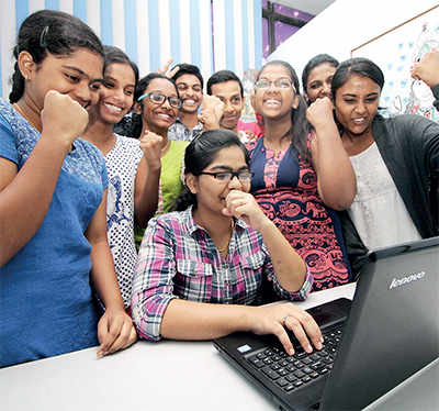 Remember SMS? Class 10 students will receive marks via this service
