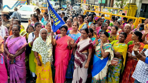 610 noon meal scheme workers detained in Coimbatore
