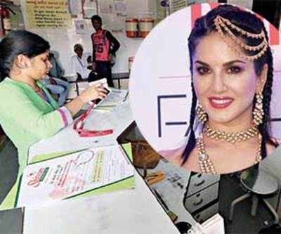 Navratri 2017: Sunny Leone advert leaves Pharma firm unprotected from fury of RSS docs