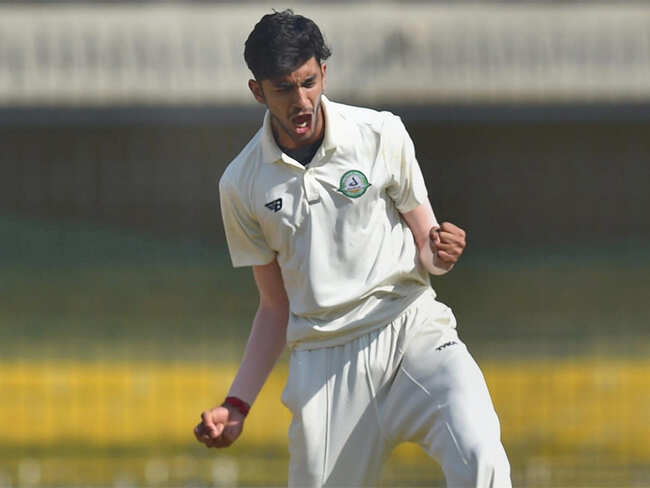 Pacer Aditya Thakre off to New Zealand for Jr World Cup