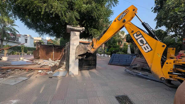Hundreds of illegal house extensions gone in massive operation in Gurgaon