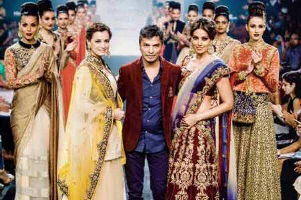 Vikram Phadnis collaborates with young entrepreneurs