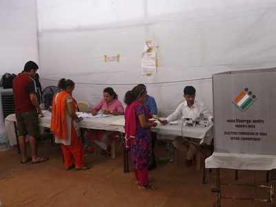 EVM glitches reported at polling booths across the state, voting affected due to faulty machines