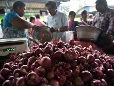Andhra Pradesh: 60-year-old man dies of stroke in queue for onions in Gudivada town