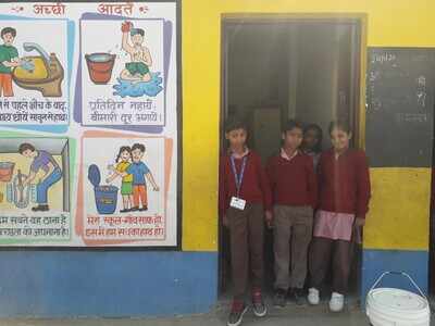 Kids shift from private schools to govt schools in UP