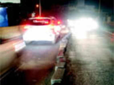 ‘Poorly lit roads, potholes force us to use high beam’