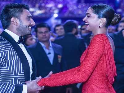 Deepika Padukone-Ranveer Singh wedding: Fans take to memes in agonising wait for the first glimpse of ceremony