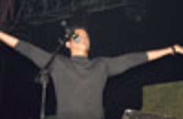 Farhan performs live in Delhi