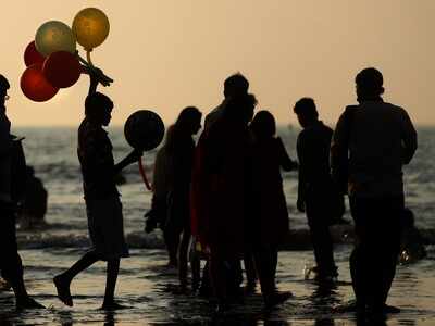 Shut Juhu beach for visitors on weekends, BJP MLA tells BMC amid surge in COVID-19 cases