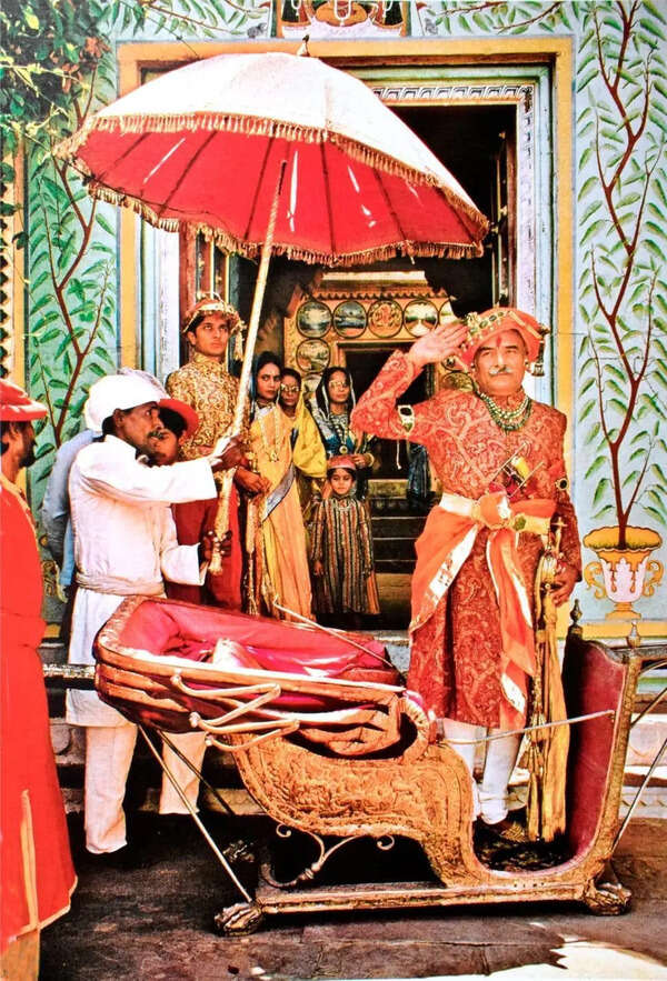 Raghu Rai, a pilgrim behind camera, who captured hidden hues of Kashi