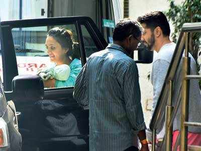 Rohit and Jaanvi Dhawan welcome their baby girl to their Juhu residence