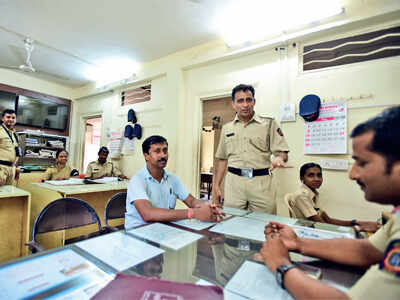 8-hour shift for cops under threat? 8-hour shift for cops under threat?