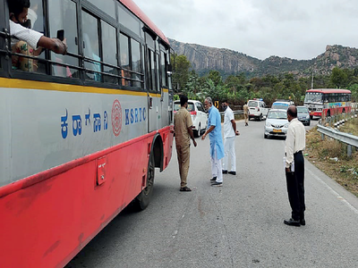 Karnataka minister chases bus, ensures it picks up school students