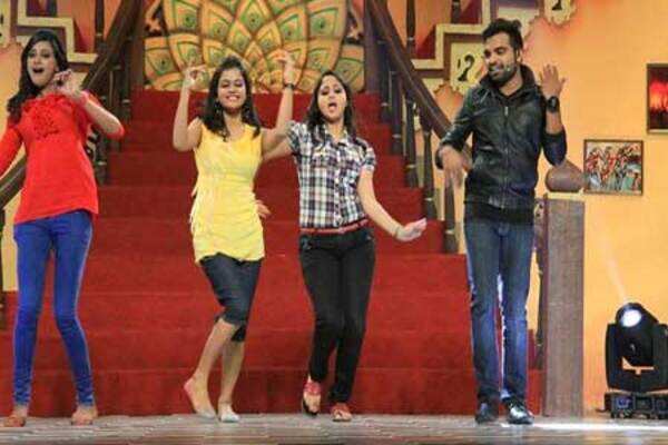 Ladies in Pradeep Darbar’s TV show