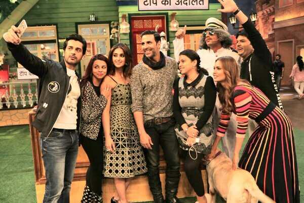 Akshay Kumar and Ileana D'cruz promote Rustom on The Kapil Sharma Show