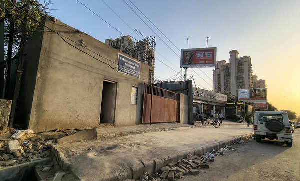 Arbitration can’t stall statutory action against illegal construction: SC