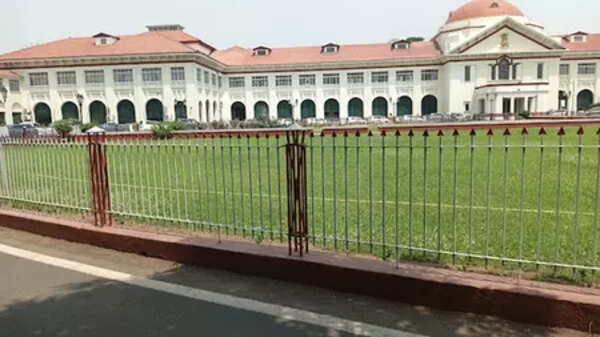 Patna high court issues notices to 42 Bihar MLAs over 'poll petitions' alleging irregularities