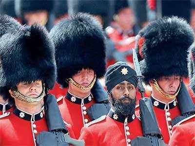 Sikh soldier 1st to wear turban at UK parade