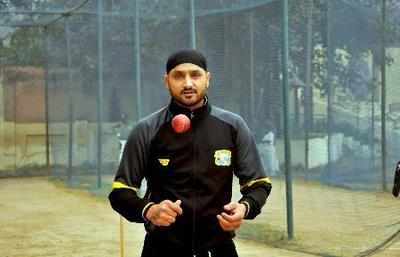 Harbhajan Singh, Michael Vaughan slam ICC's decision in ball tampering row