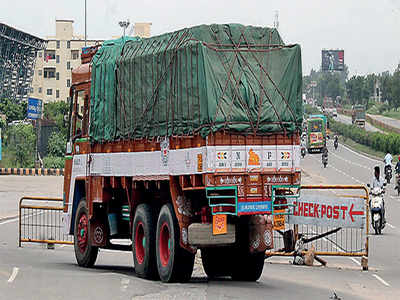 Truckers want Karnataka to do away with RTO check posts